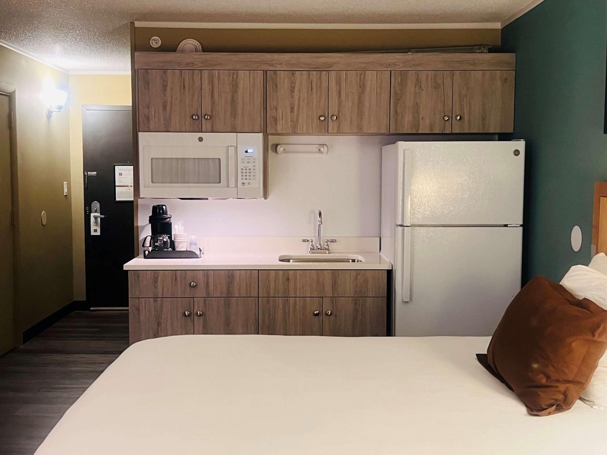 Surestay Plus Hotel By Best Western Jasper Bagian luar foto